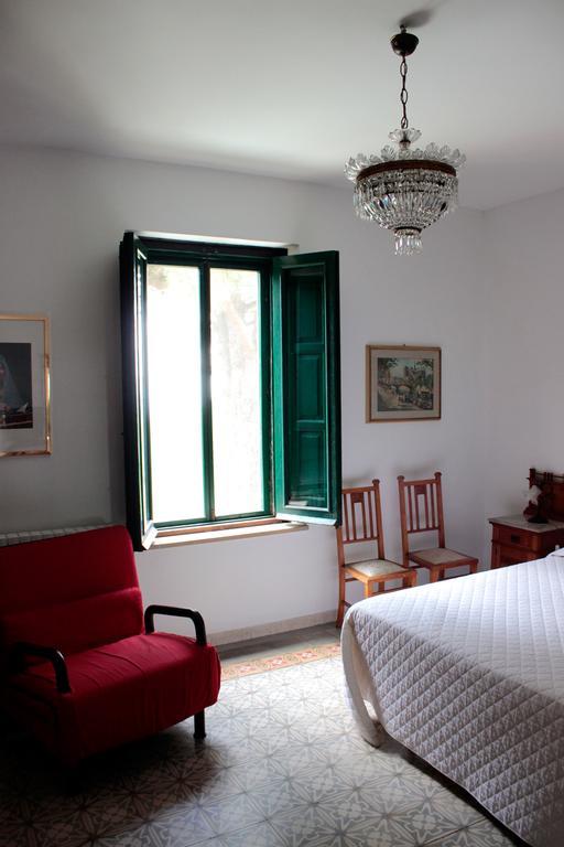 Ai Cipressi Bed & Breakfast Salemi Exterior photo
